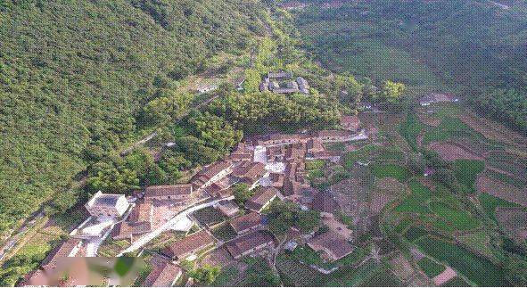 看遂昌这个小山村怎么做_黄泥岭