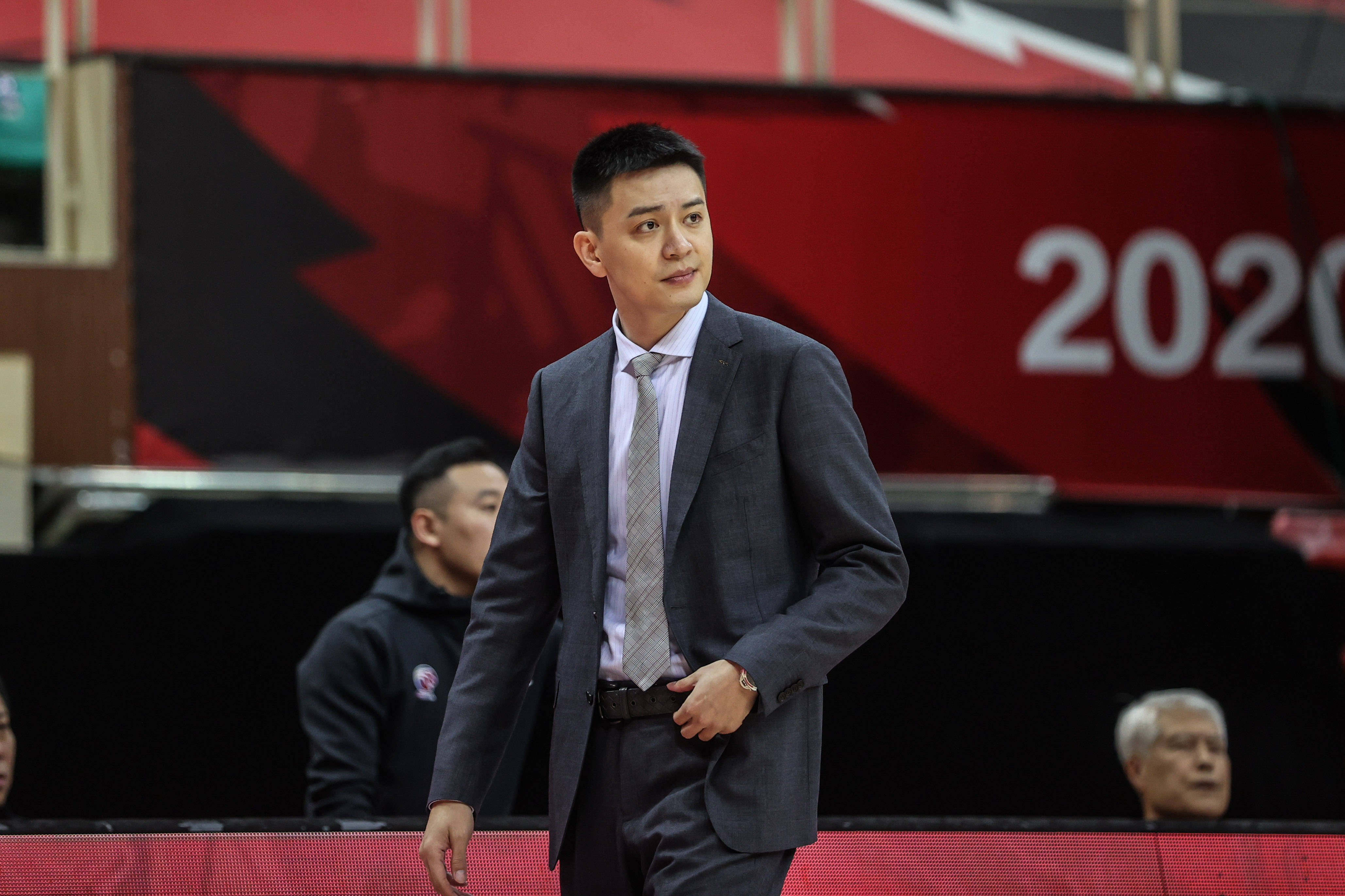 篮球cba第二阶段广东东莞大益对阵辽宁本钢