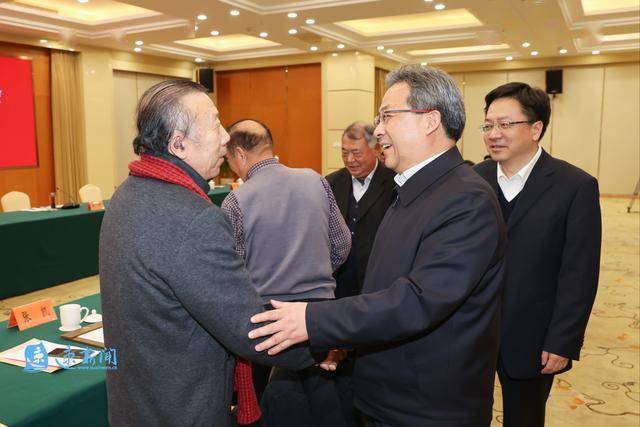 宿迁召开市级老领导情况通报会