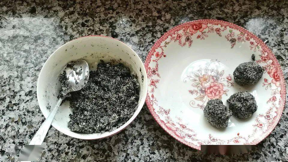 蜂窝糖怎么做蜂窝多 0651984f133c4861ac69eb05e820c173.jpeg