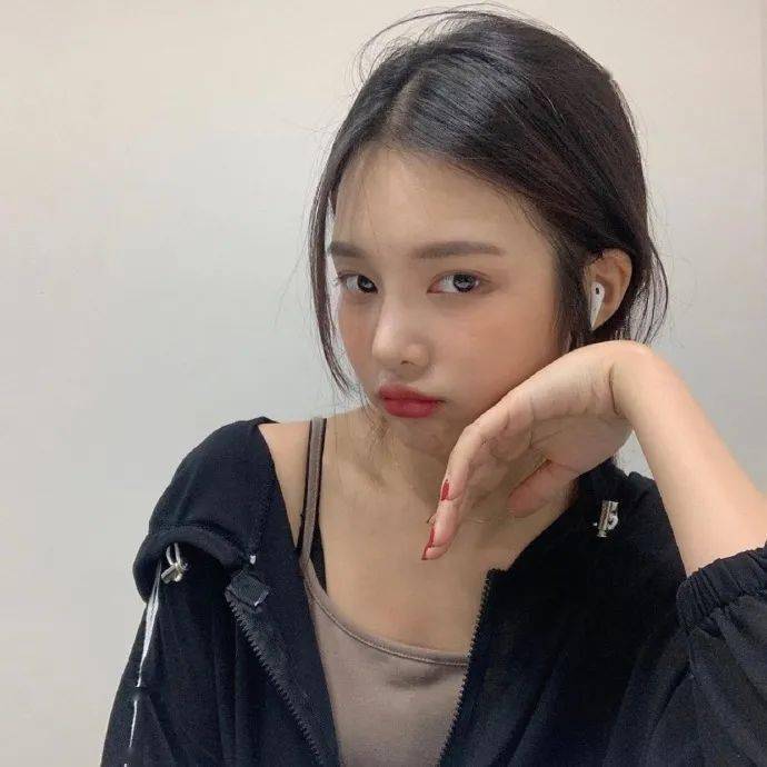 女生头像丨人还是需要多认识些人