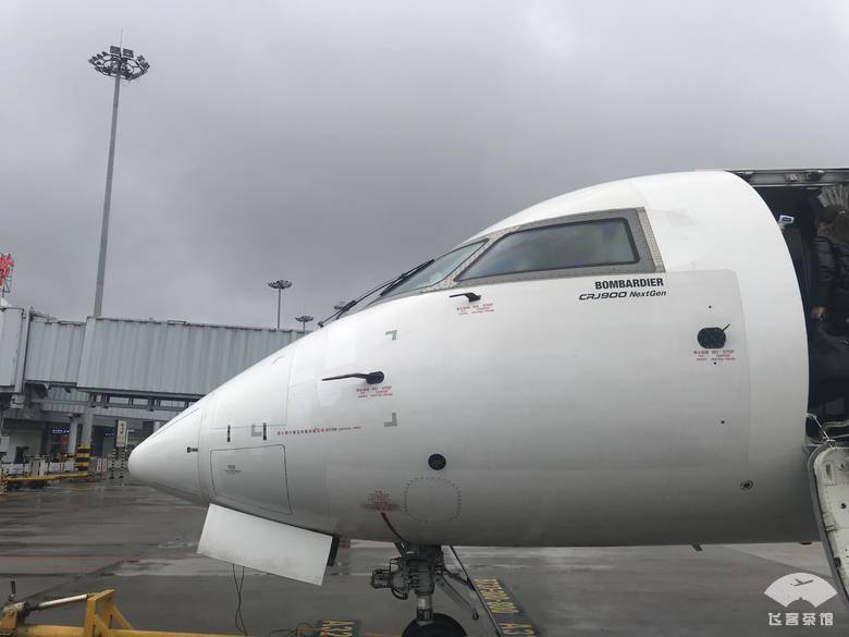 这条线路常年70块crj900支线飞机连机场建设费都免了