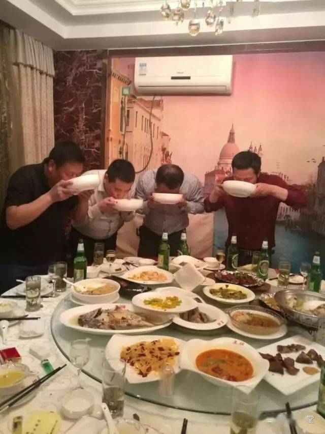 搞工程的请人吃饭喝酒,不懂这些掏钱也白请…
