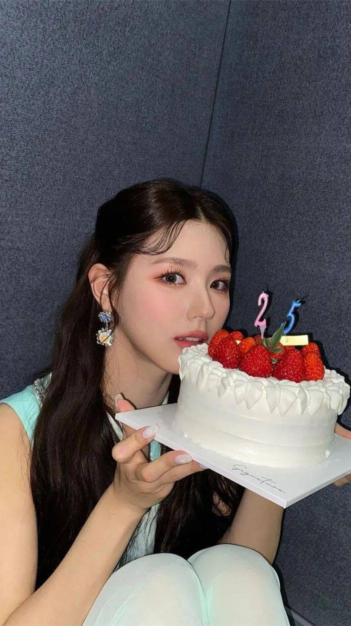 手机壁纸赵美延