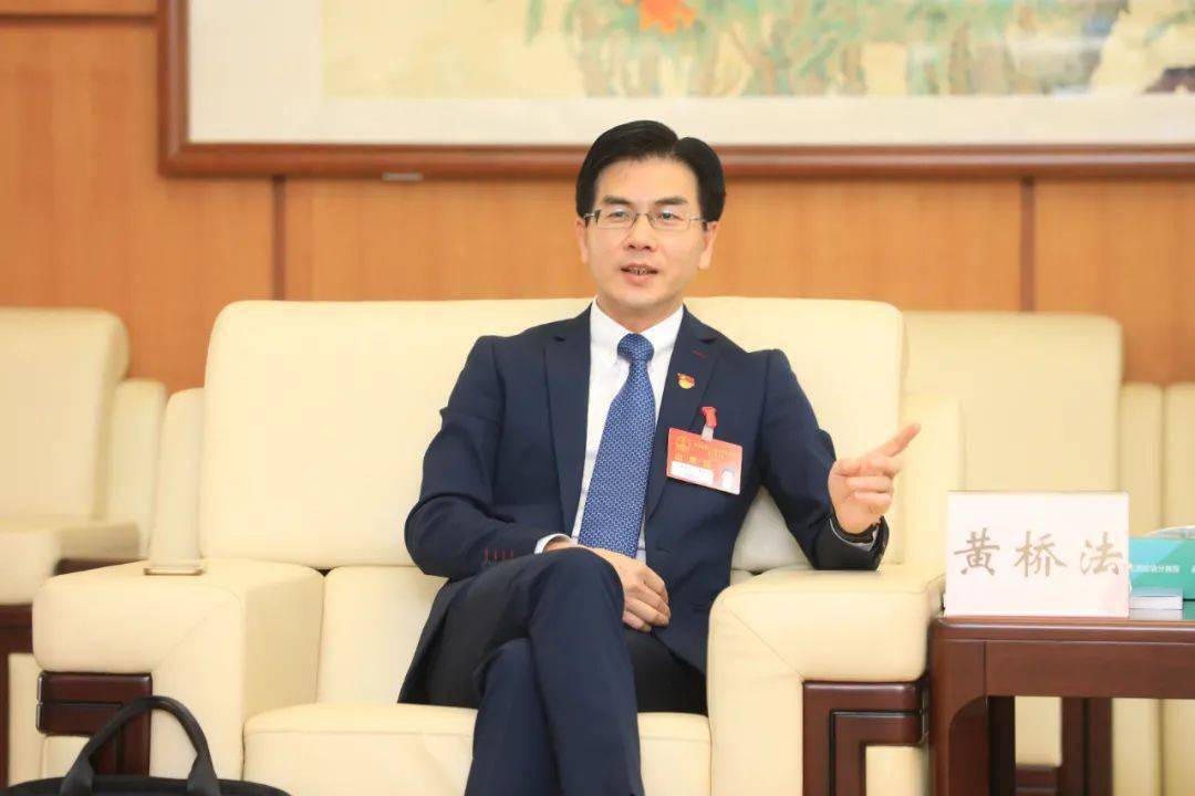 麻涌代表团热议政府工作报告