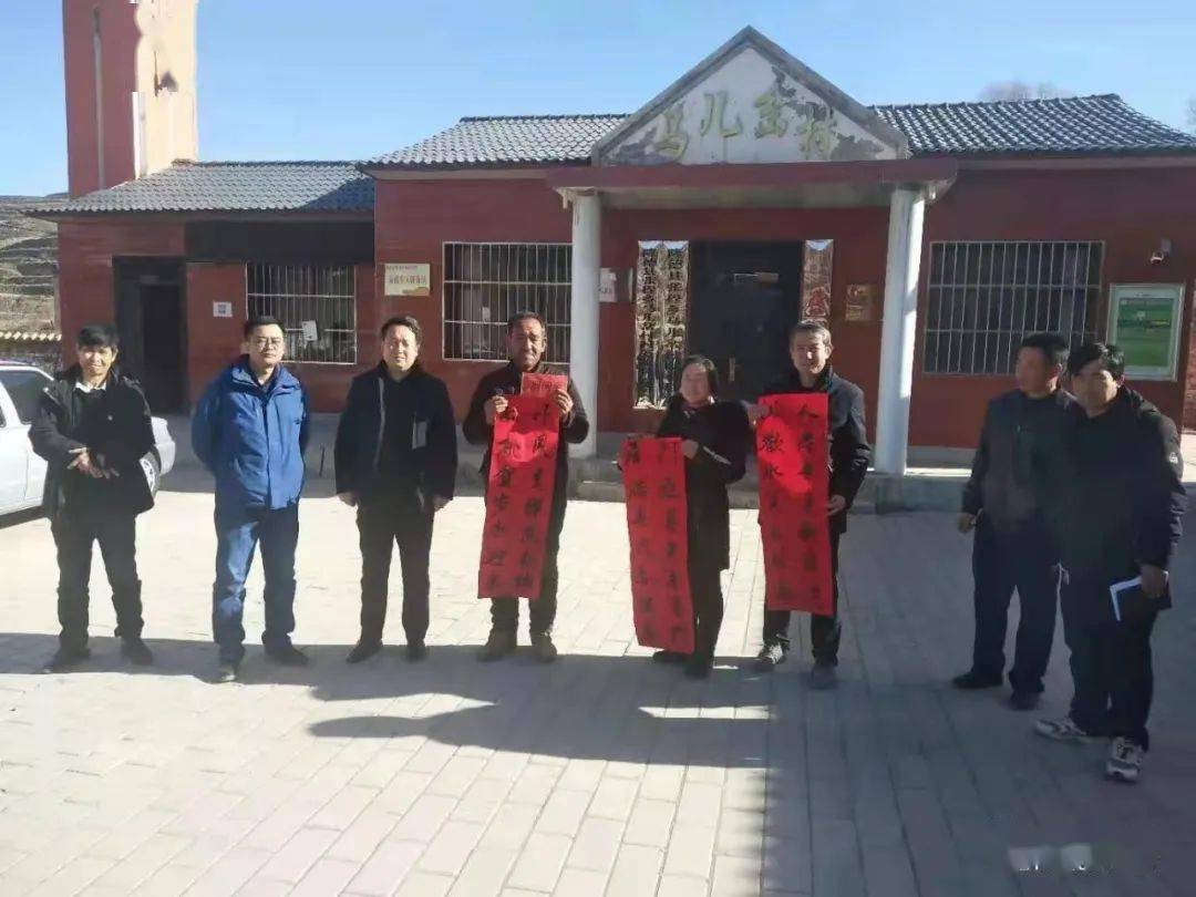 沙凤村人口_秦许乡扎那村人口(2)