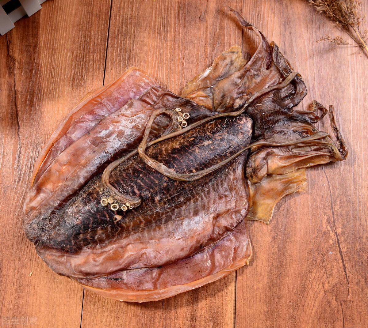 鱿鱼干和墨鱼干的区别在哪?内行人给出答案,又涨知识了