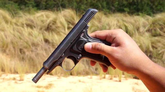 十分安全可靠的雷明顿m51半自动手枪弹匣供弹七发户外射击实测