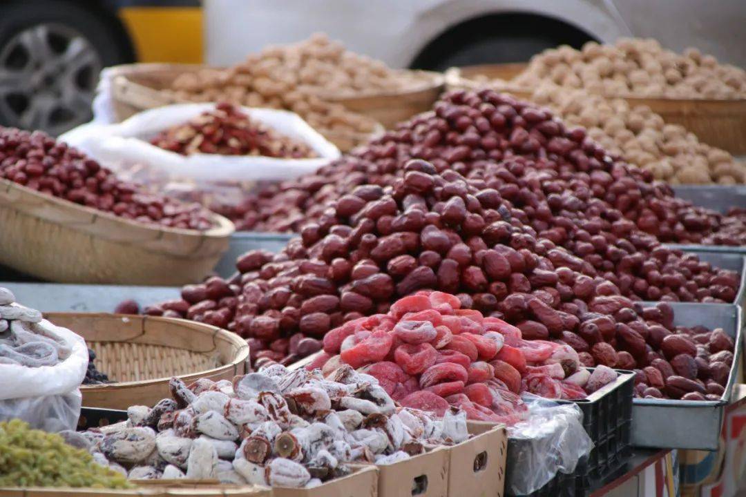 今天的甘旗卡是这样婶儿的你的年货买完了吗