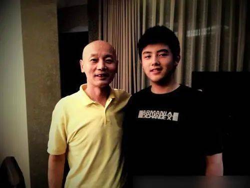 葛优贺岁片《造相馆》完美收官,扒一扒"幕后玩家"微博如何参与这出