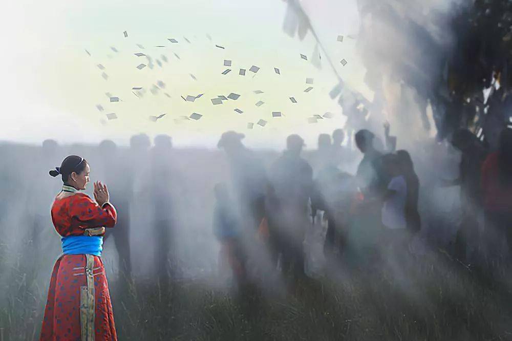 萨乌云嘎小秀英科尔沁民歌太好听了