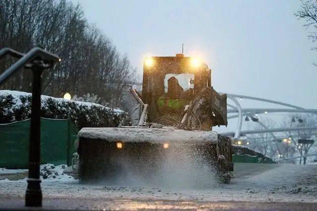 减少外出 极地涡旋气流带来全美降温 纽约进入严寒 明天又下雪 气温