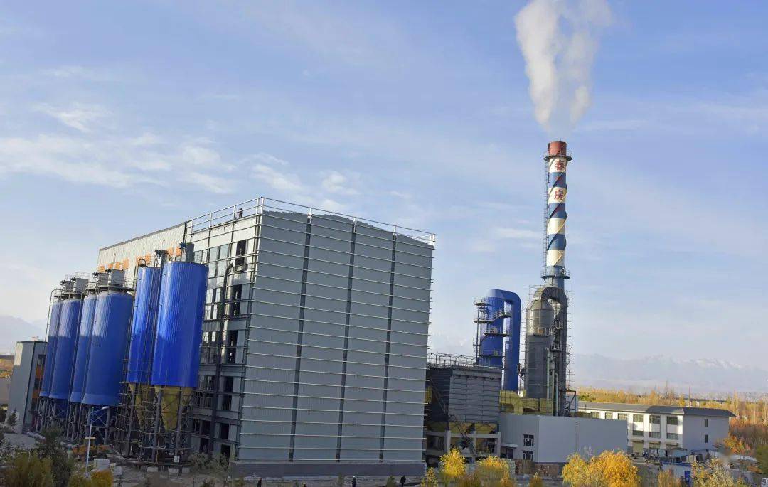 肃州区政府副区长乔天举一行莅临春光热力公司开展节前慰问