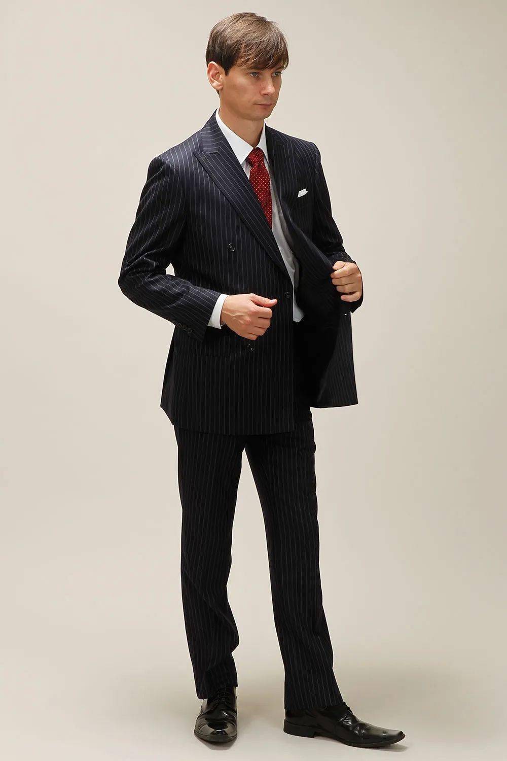 西装男主多角度动作姿态实拍632张_素材