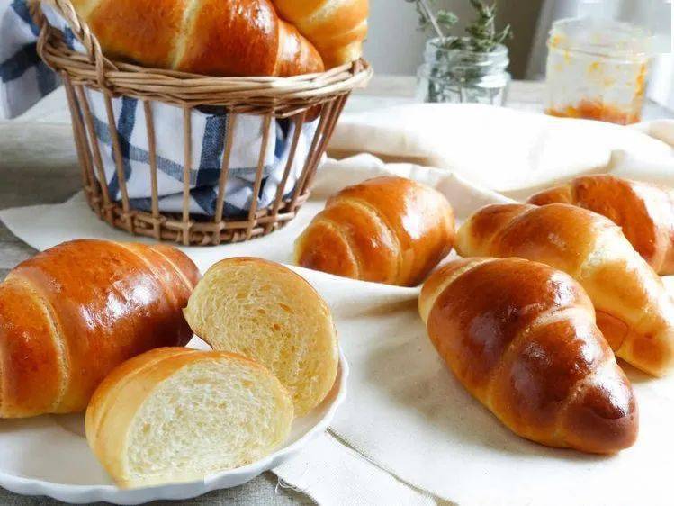 盐可颂 可颂 它们之间的区别远不止差一个 盐 字 面包