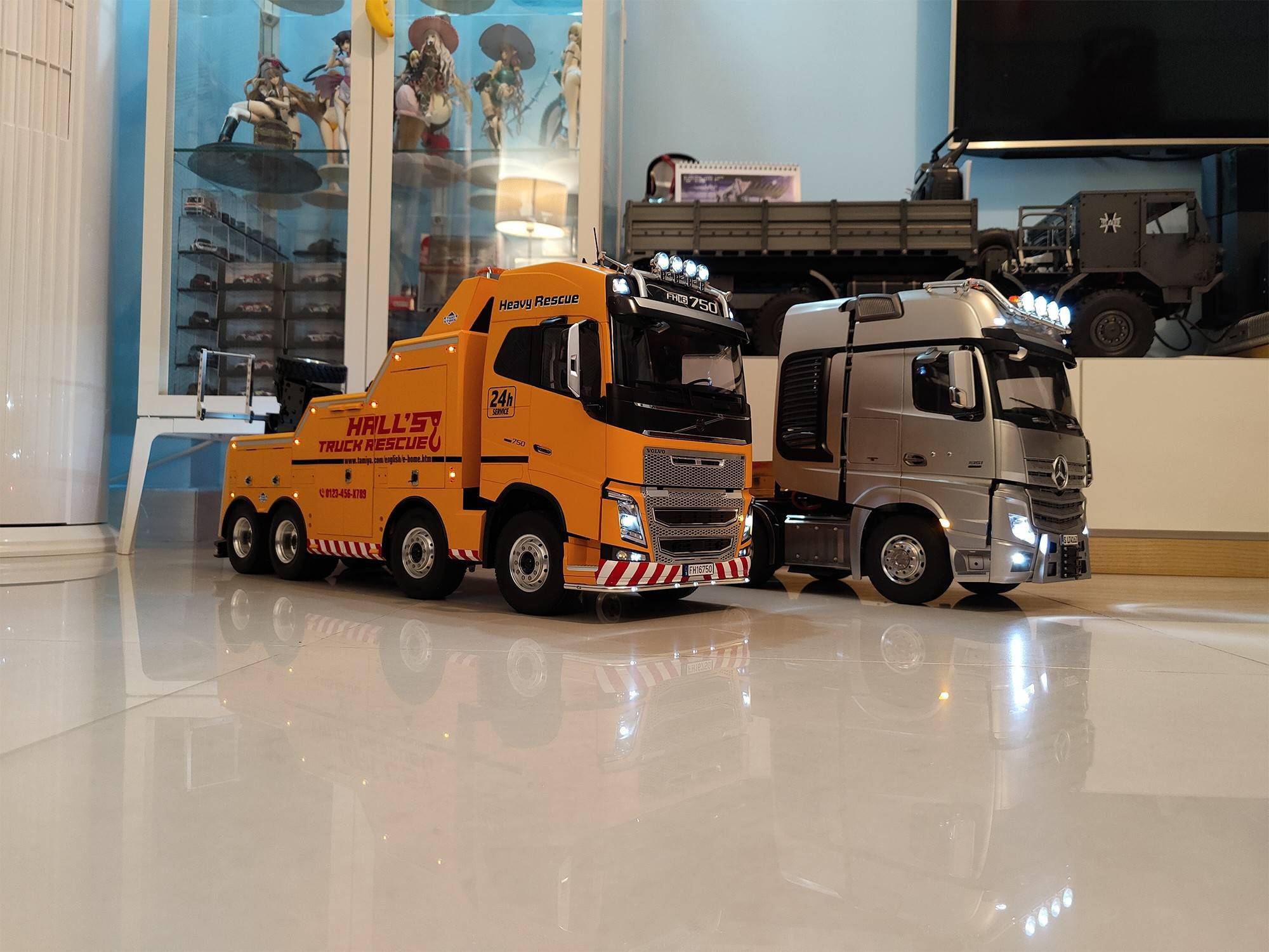 模玩秀:田宫rc volvo fh16 750 救援车