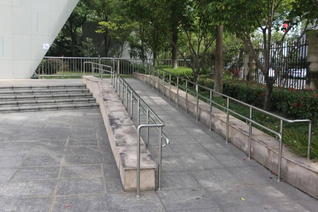 我区再添一个国字号荣誉成功创建全国无障碍环境示范区