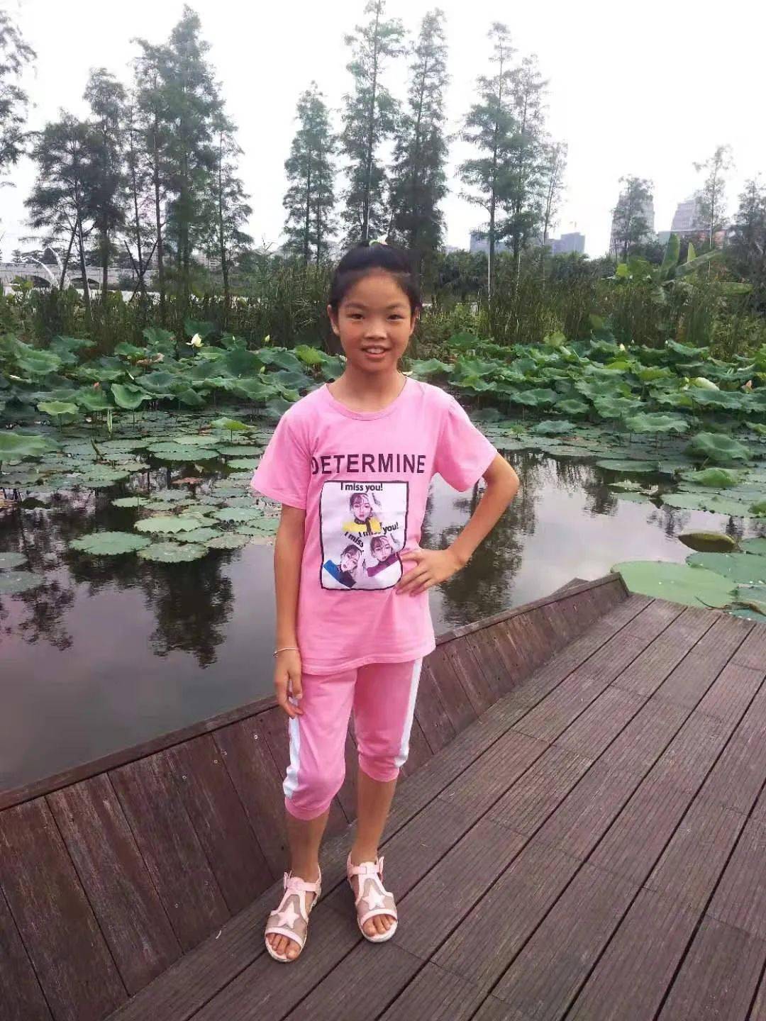 王紫莹作文二篇_钟花