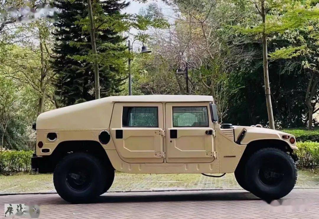 【年末猛货出售】初代军转民用hummer h1现车在售中!还等什么?