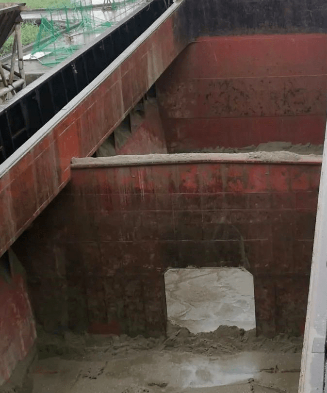 内河船打通水密横舱壁以上船舶结构的改动,可以通过外观目视检测的