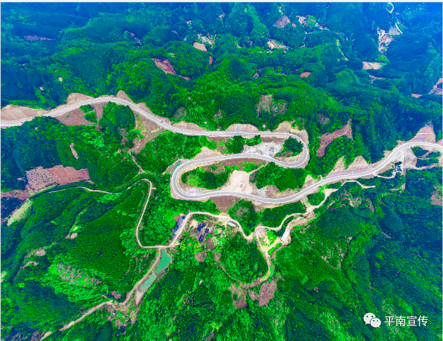 好消息~s204蒙山至金田公路建成通车!