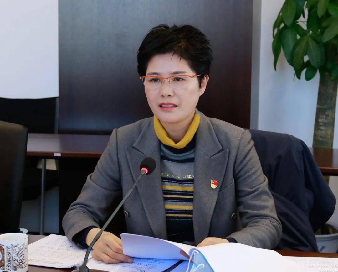 击鼓催征再出发外冈镇召开2020年度处级领导班子党员领