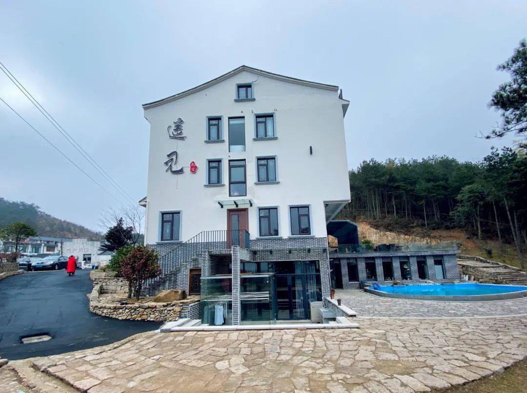 美国媳妇天台郎, 装滴饺饼筒喷喷香!