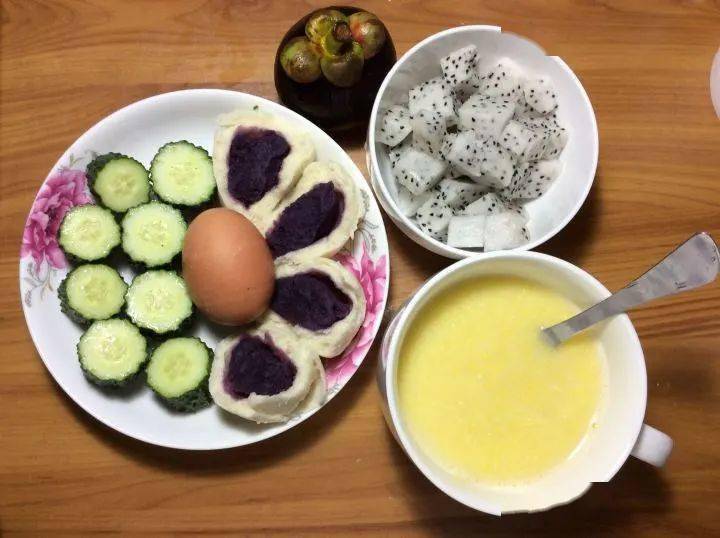 怎样蒸玉米糊糊 0e022ebb90774307957a5e41886cad99.jpeg