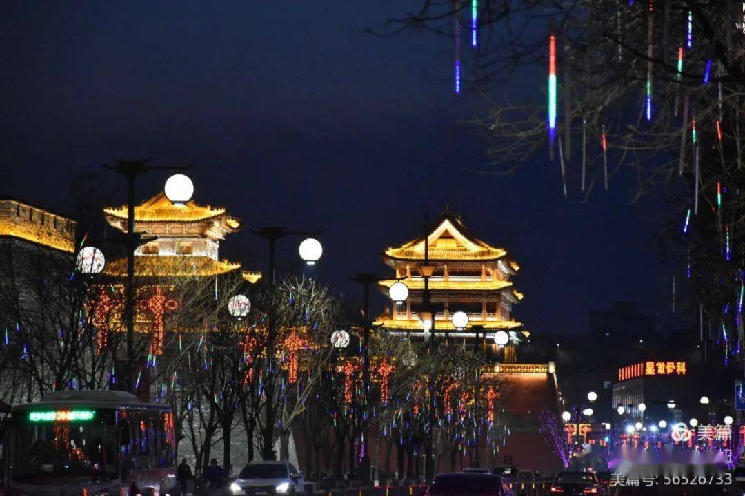 【图说】2021春节忻州古城北城门楼灯光秀