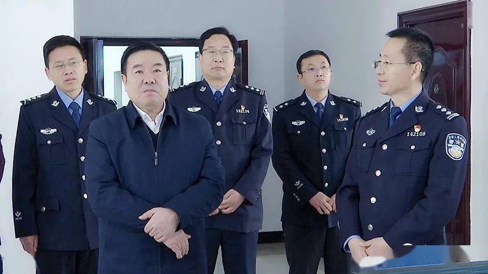 侯志强督查调研春节期间在岗值守的一线工作人员