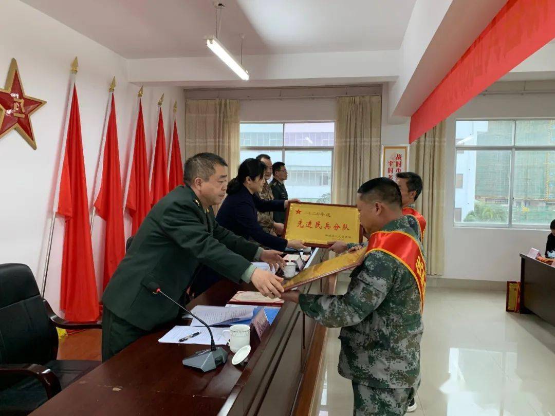 柳城县武装工作呈向上向好发展态势,县委书记李建华提了这些要求