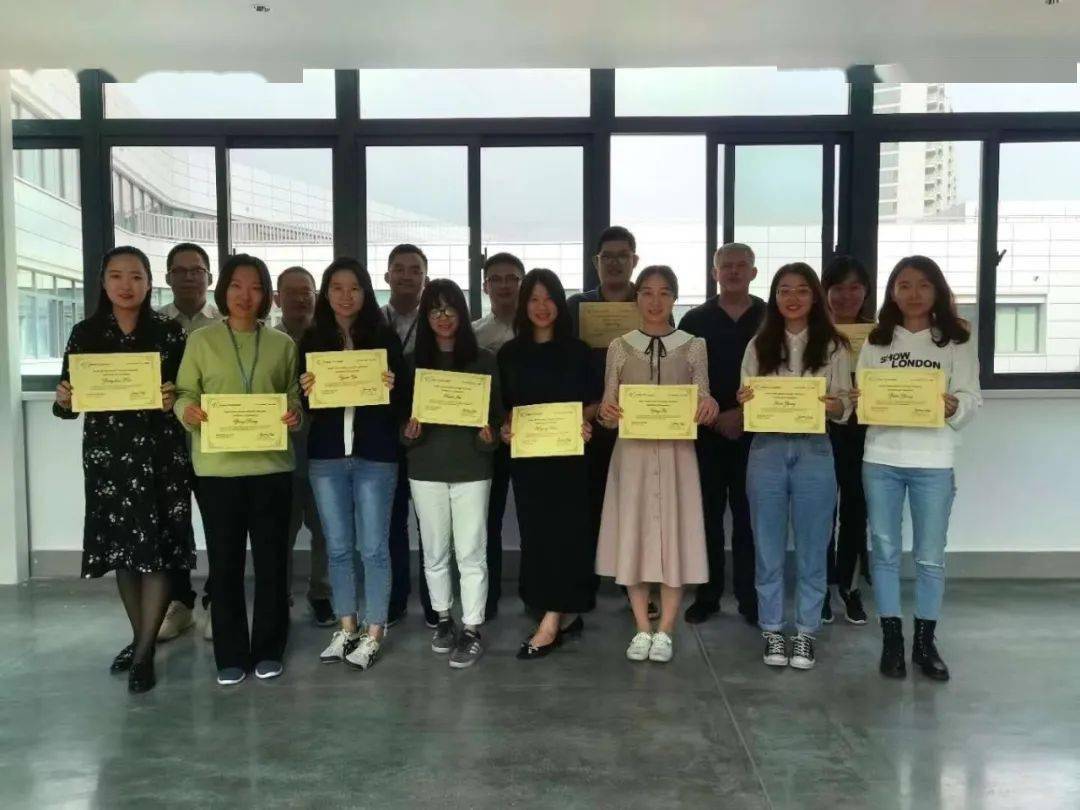 2020年,富阳中学国际部引进了kuder职业测评系统,全体升学指导老师和