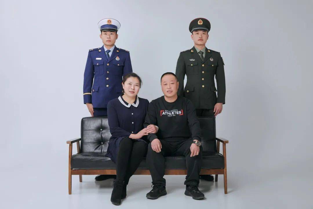 聆听消防员的春节故事爸妈我们今年又双叒不能回家过年了