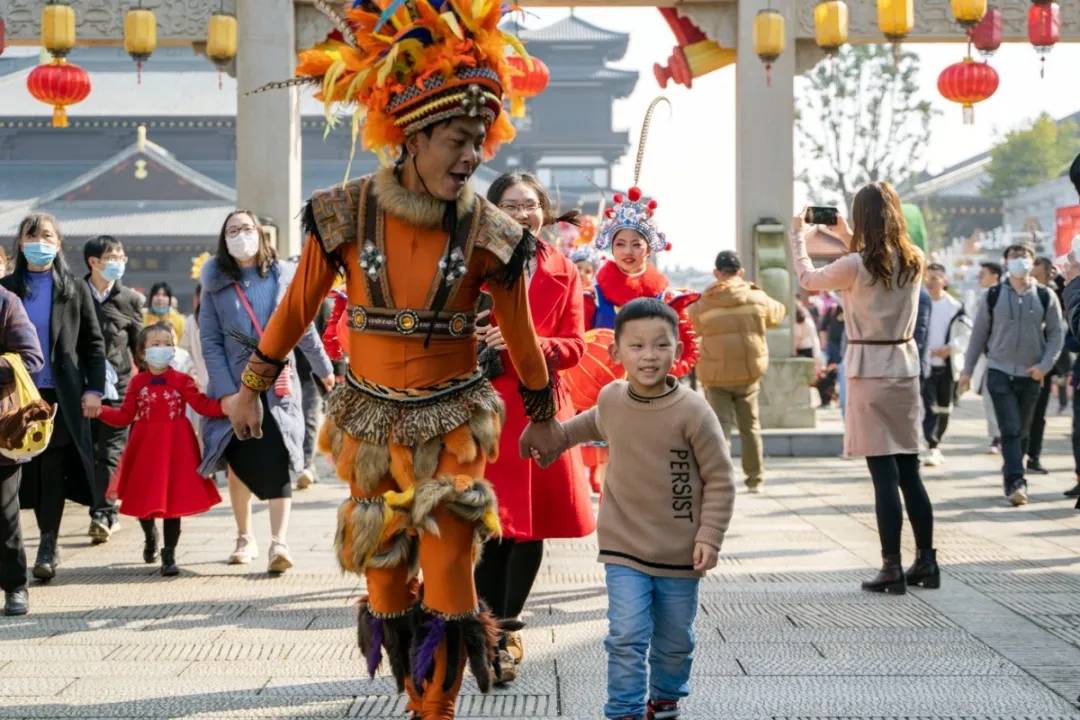 春节假期前四天，长沙文旅市场呈现积极复苏态势