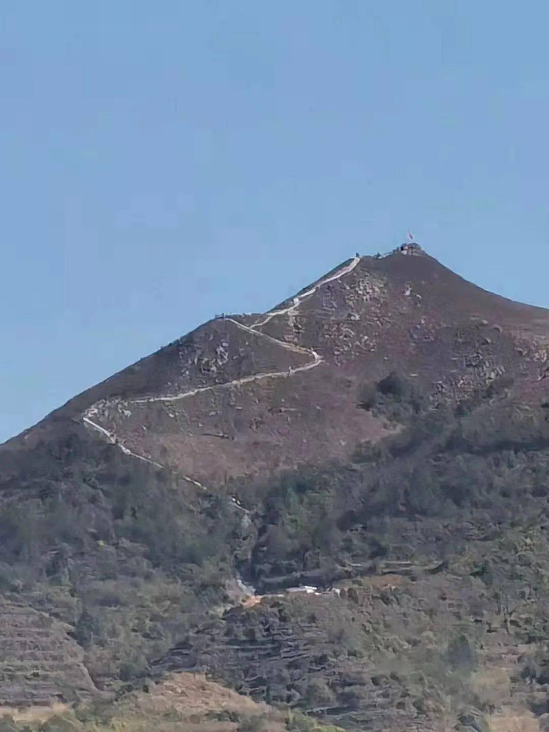 我爱马峰山从文明登山开始