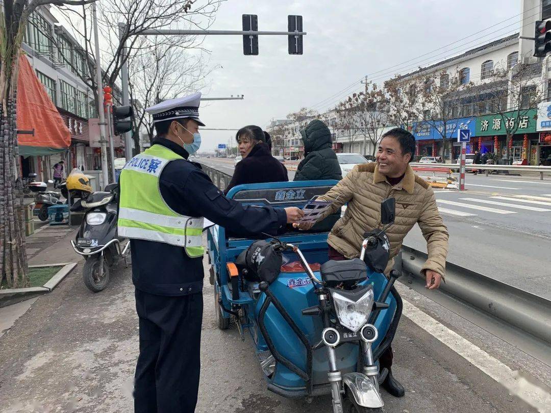 龙游春节整治各类交通违法行为_电动车