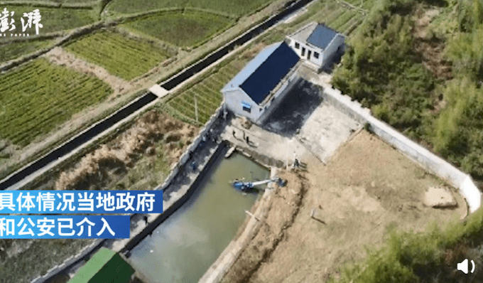 安徽宁国一直升机坠落水池半个机身掉入池塘系个人黑飞