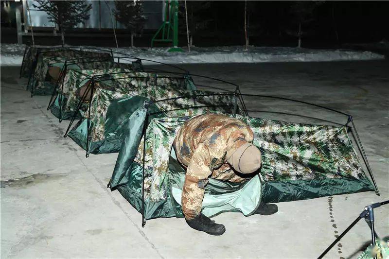 高科技新式马甲配发2021入伍有份儿