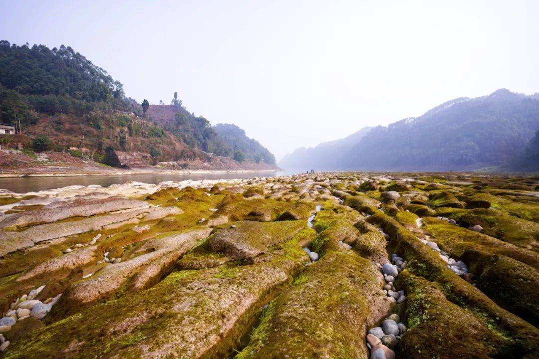 平羌小山峡图片