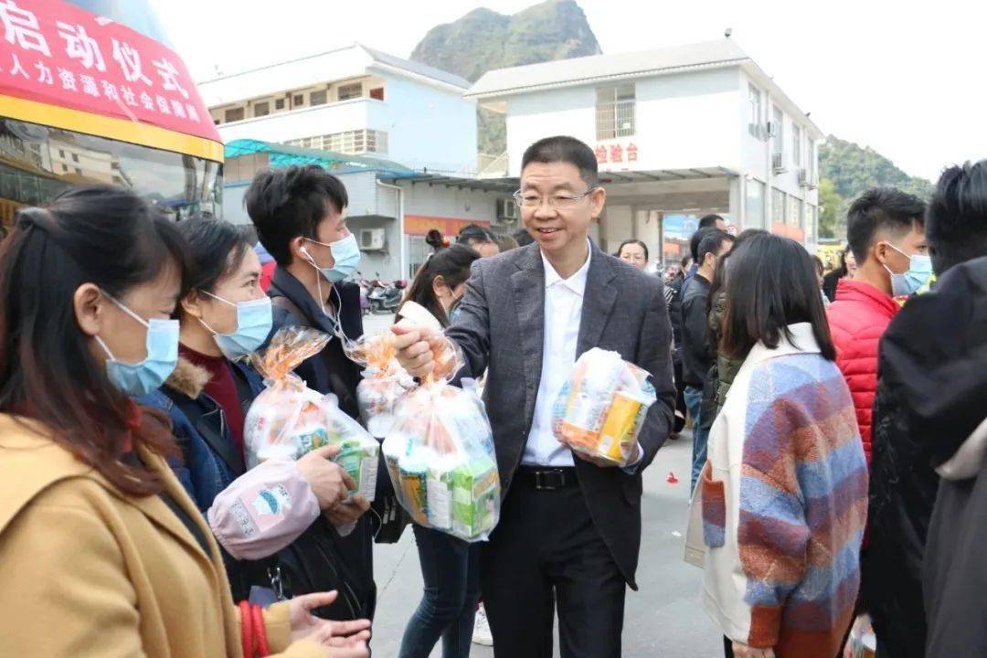 河池市人口有多少2021_北流隆盛镇有多少人口(2)