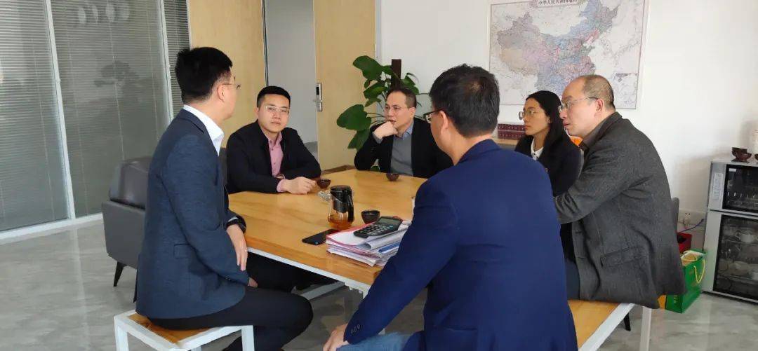03走访凤竹纺织科技股份公司陈澄清04走访荣誉集团胡连荣,胡丞良05