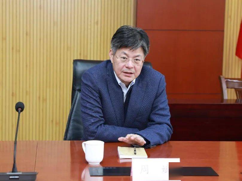 担当尽责拼作为守正创新争前列