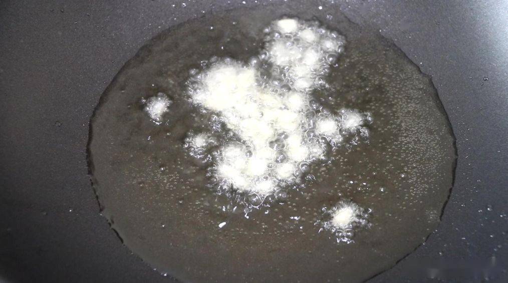 炒肉丝需要放盐吗 1911a81dbb354aadb1d15b5ab765b3b2.jpeg