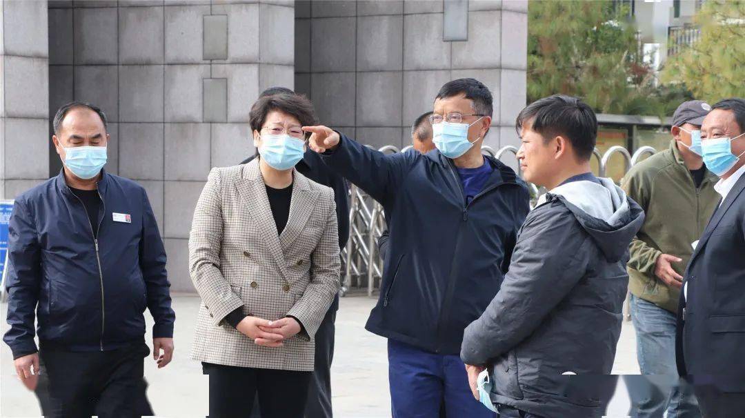 王美荣副市长一行到校调研守护校园安全专项行动开展情况