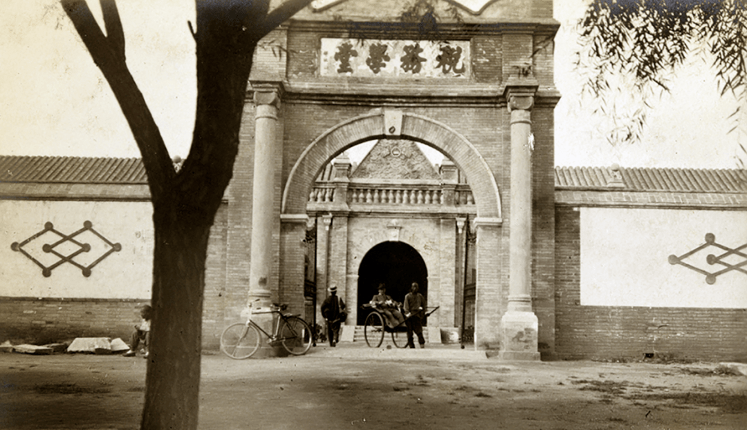 灯塔 | 是谁在旧海关点燃革命的火种?