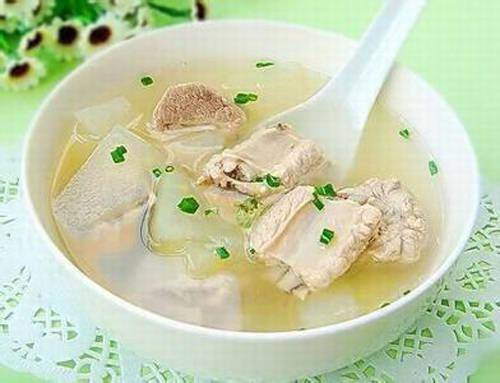 莲藕排骨汤的做法莲藕要洗吗 997940d4e5fe4618a0fb173557499d42.jpeg