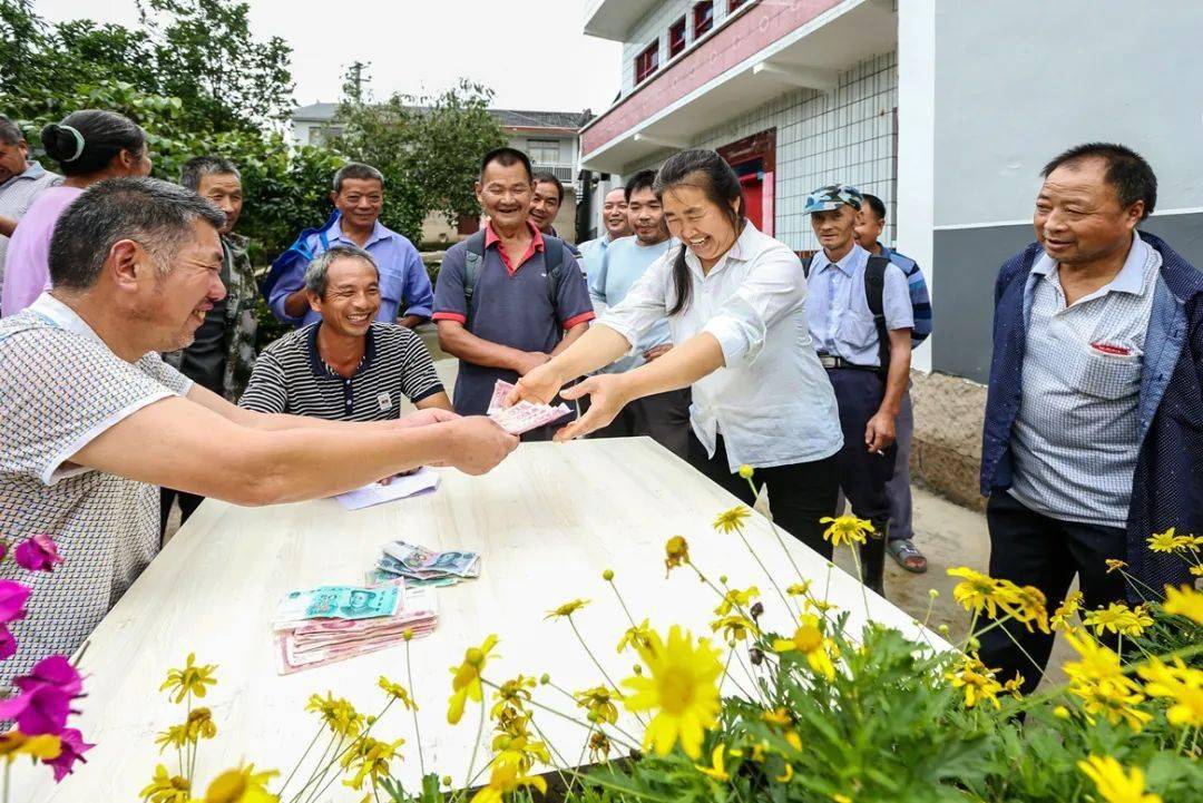 2021年垫江GDP_2021年垫江牡丹花