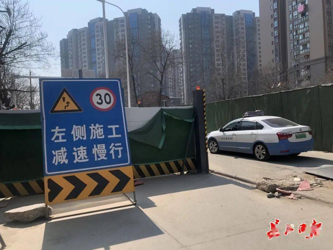 硚口区政府工作报告中建成古乐路等10条微循环通道分别是:梦泽湖西路