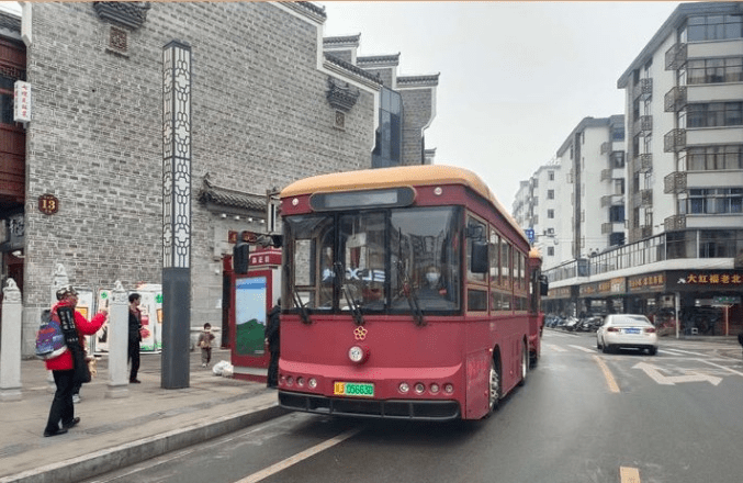 萍乡27路特色公交车票价要变听证会即将举行