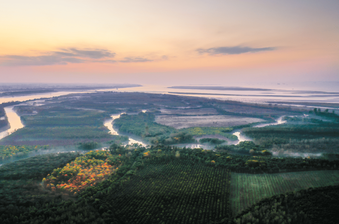 路588号交通:乘坐南牛线至明珠湖站信息来源:崇明度假,上海崇明【来源